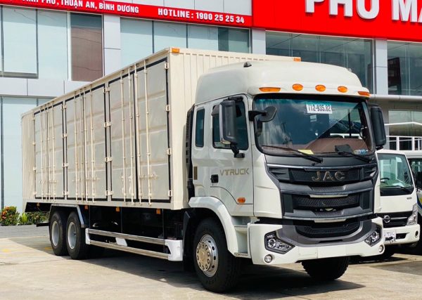 XE TẢI JAC A5 3 CHÂN THÙNG KÍN 13.3T